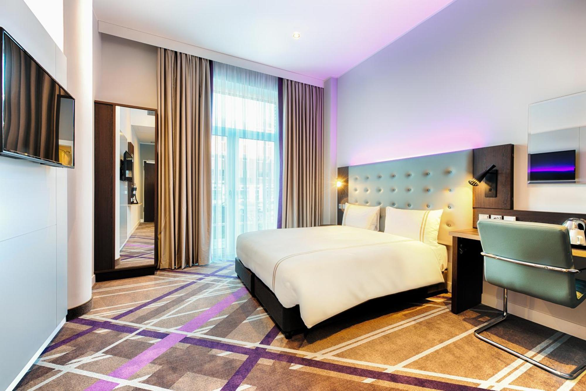 Premier Inn Luebeck City Stadtgraben Exterior photo