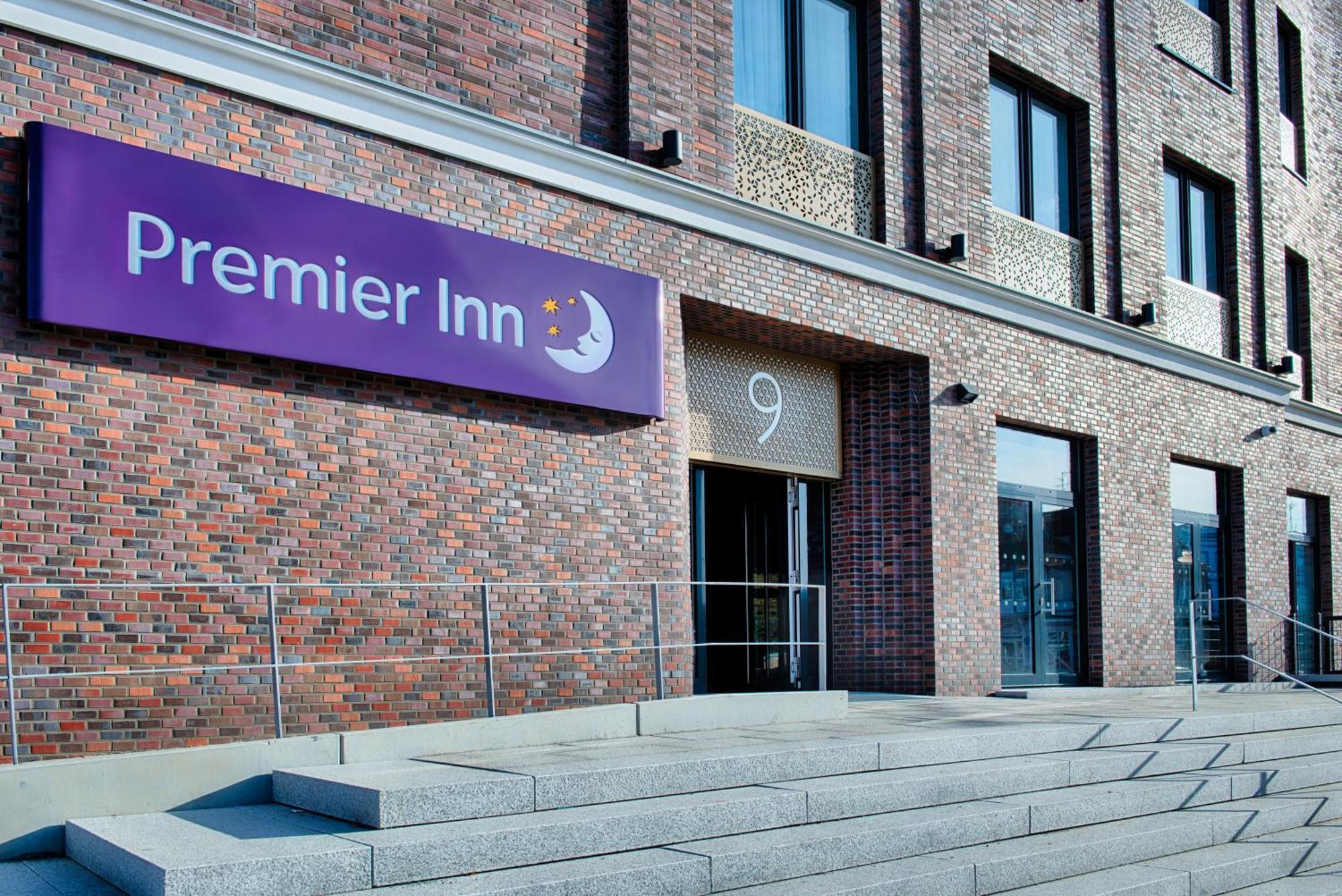 Premier Inn Luebeck City Stadtgraben Exterior photo